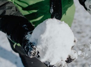 snowball-fight